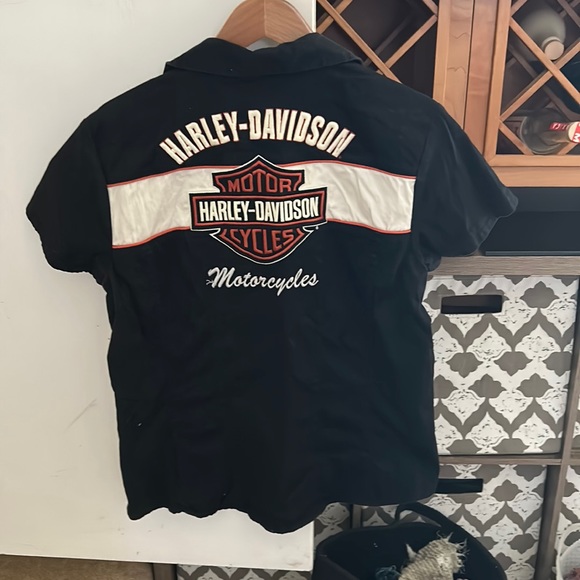 Harley Davidson women’s top item large armpit to armpit 19” length 24” - Picture 2 of 6